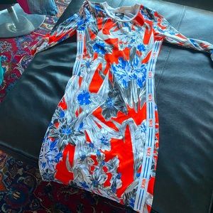 Nike athletic dress in multicolor print!!